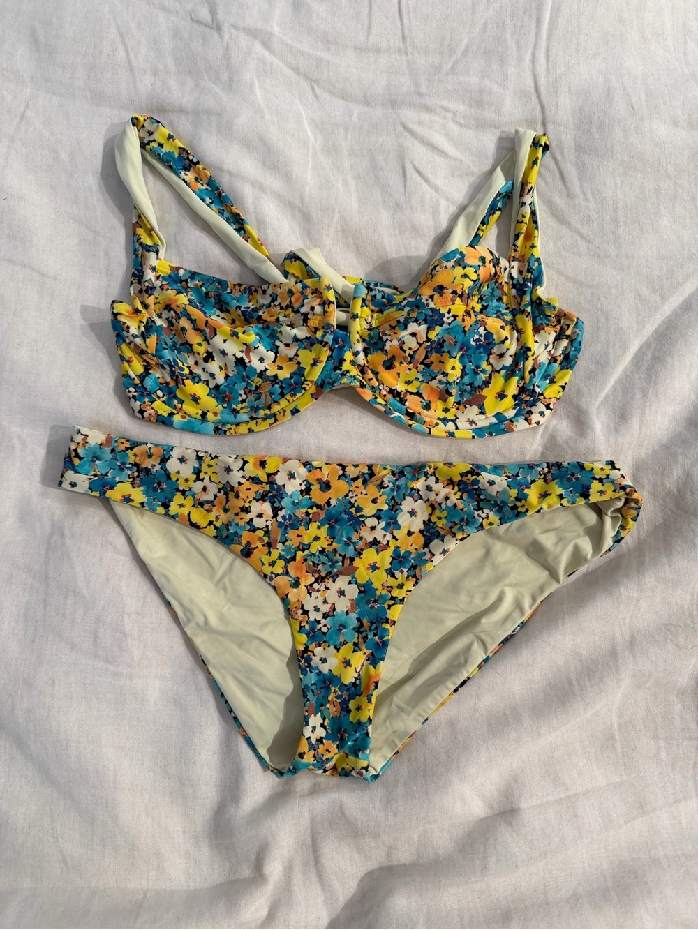 l*space Floral Underwire Bikini in Yellow, Blue, White